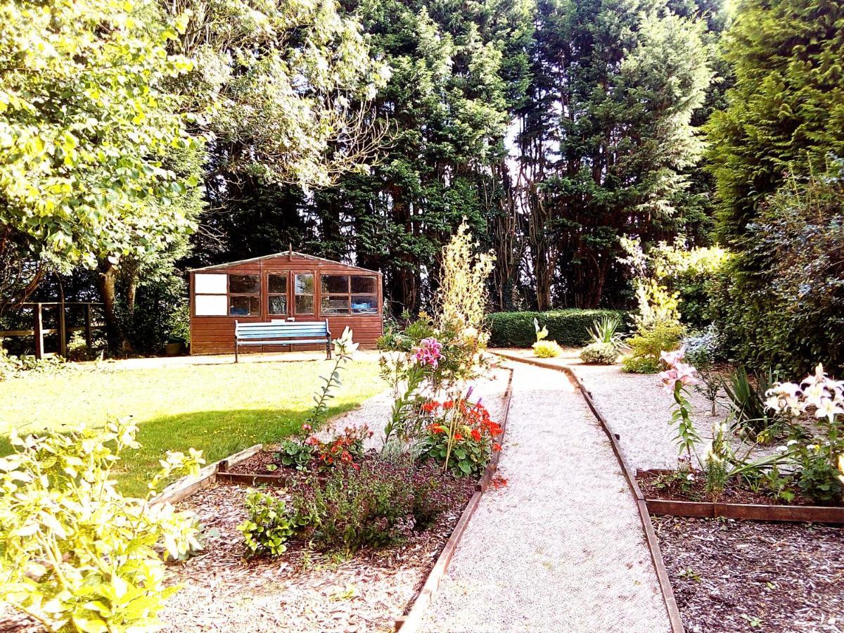 Chalet For Two - Dartmouth Exterior foto